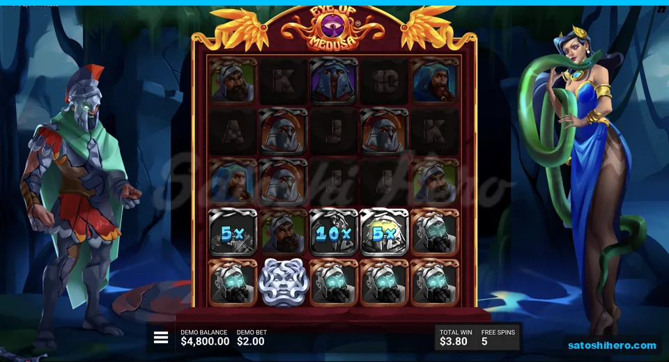 Silver multipliers lock beside wild symbol