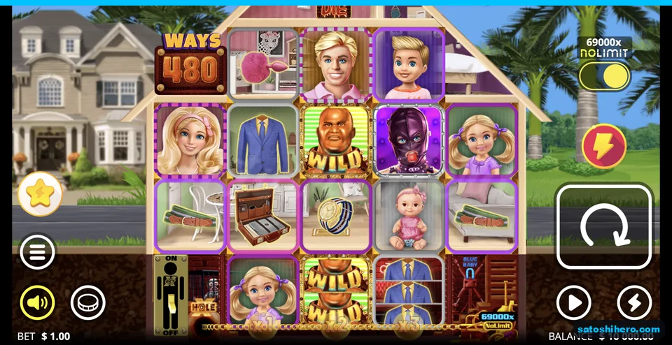 Dollhouse reels with bottom multiplier row
