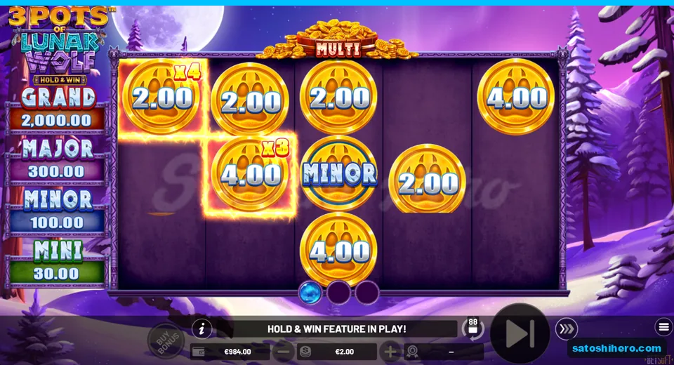 Two multipliers locked on purple coin board