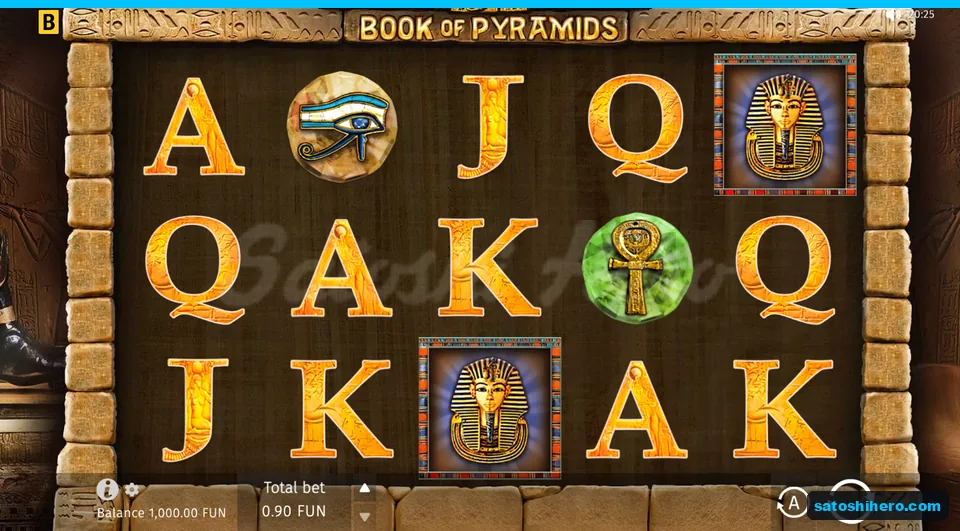 Base game board with mask and royals
